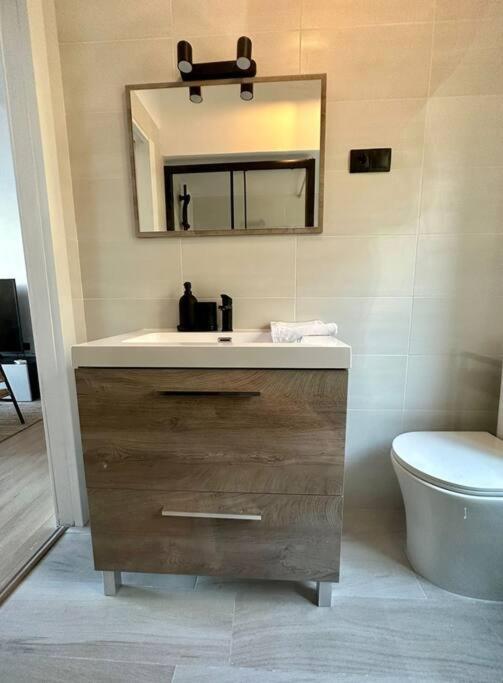 Nuevo Apt De Diseno Para 7Pax En Centro/La Latina Madrid Ngoại thất bức ảnh